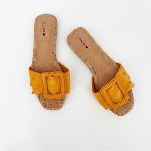Birdies The Kiwi Goldenrod Suede Yellow Sandal